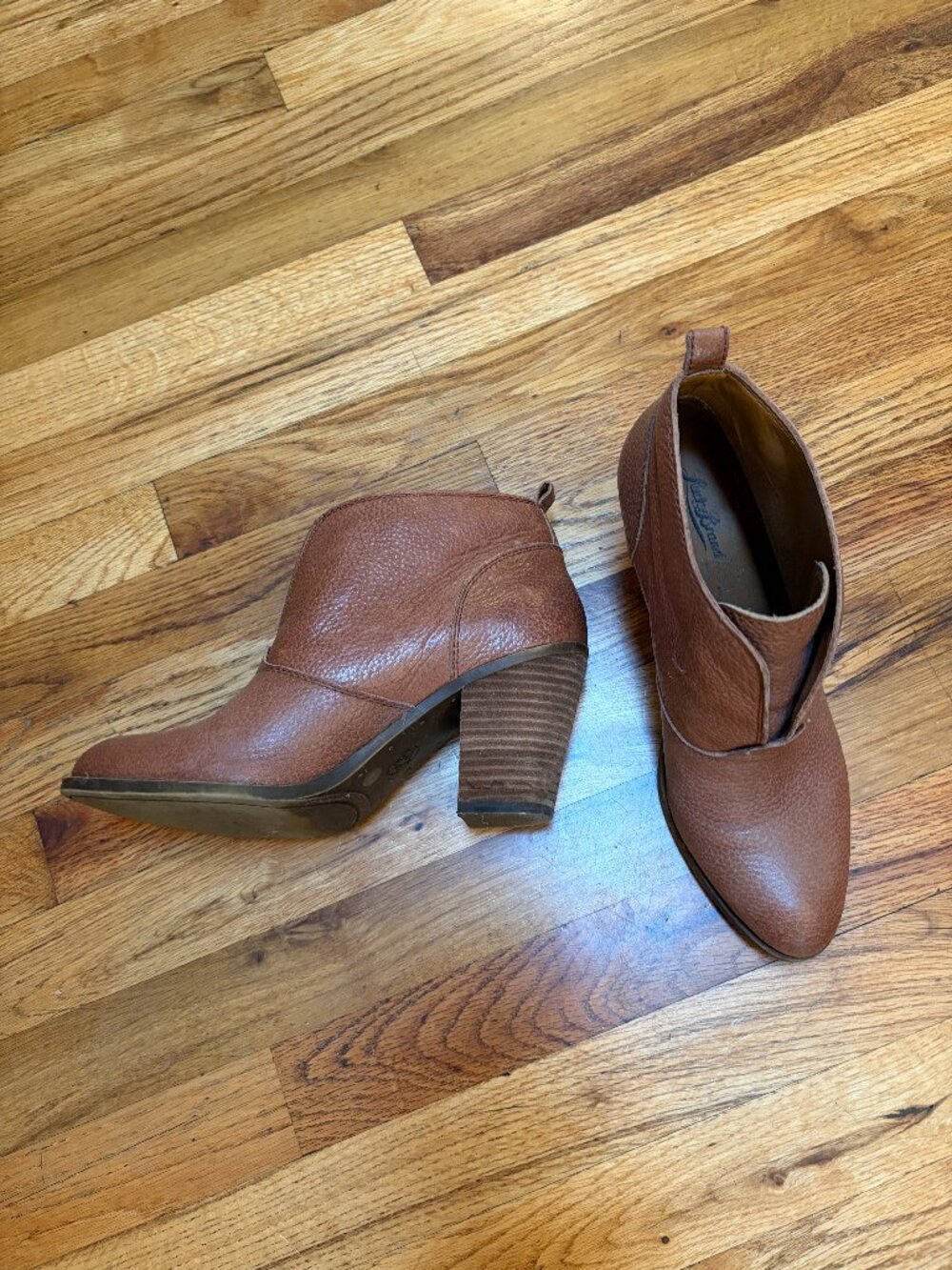 Lucky Brand Booties Brown leather size 11M/41